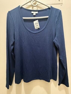 On 34th Women's Scoop Neck Ribbed Long Sleeve Top LARGE